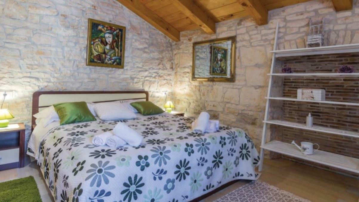 Villa Manovelova Hiza Visnjan