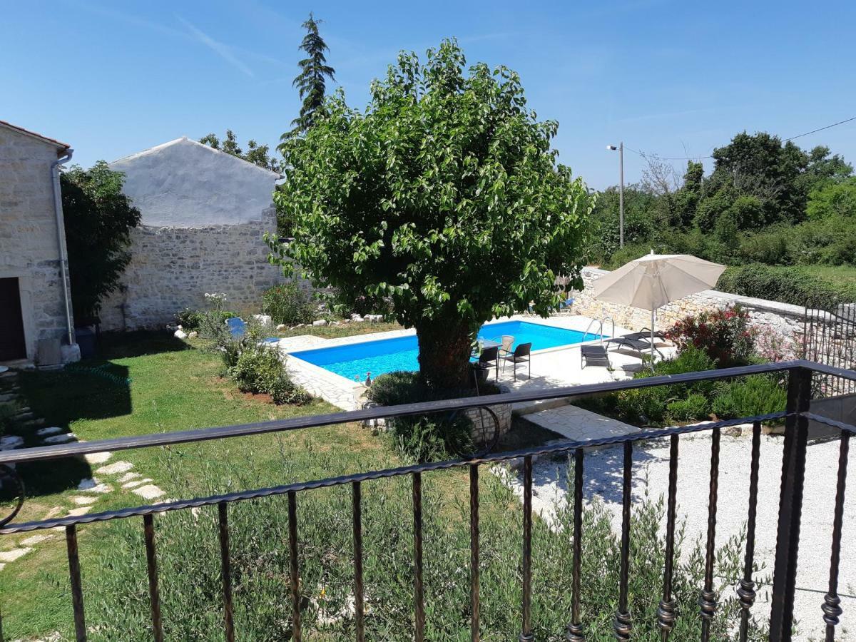 Villa Manovelova Hiza Visnjan